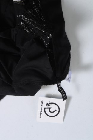 Šaty  H&M Divided, Velikost XS, Barva Černá, Cena  189,00 Kč