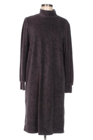 Kleid Hema, Größe L, Farbe Grau, Preis 8,07 €