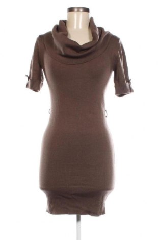 Kleid Jennifer Taylor, Größe S, Farbe Braun, Preis 8,07 €