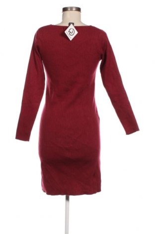 Šaty  Just One, Velikost M, Barva Červená, Cena  204,00 Kč