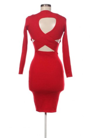 Kleid Madrag, Größe M, Farbe Rot, Preis 10,09 €