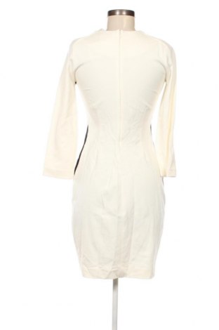 Kleid Mango, Größe M, Farbe Weiß, Preis 23,63 €