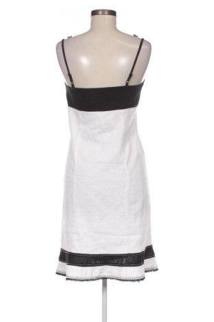 Kleid Marks & Spencer, Größe M, Farbe Weiß, Preis 10,46 €