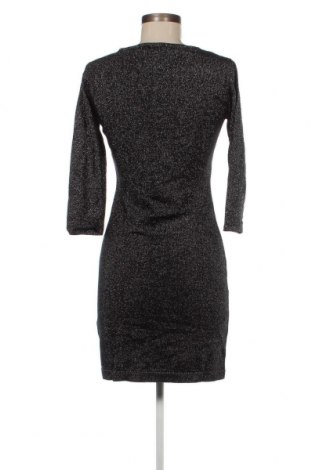 Kleid Melrose, Größe M, Farbe Silber, Preis 4,99 €