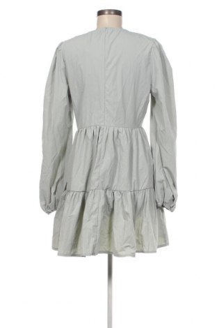 Kleid Missguided, Größe L, Farbe Grün, Preis € 32,01