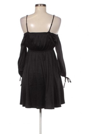 Kleid NA-KD, Größe S, Farbe Schwarz, Preis 11,02 €