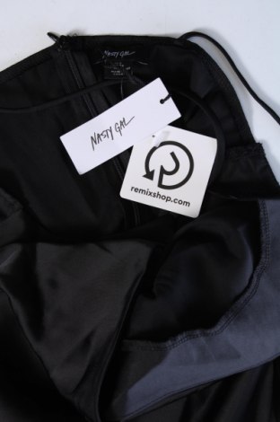 Kleid Nasty Gal, Größe XS, Farbe Schwarz, Preis 28,86 €