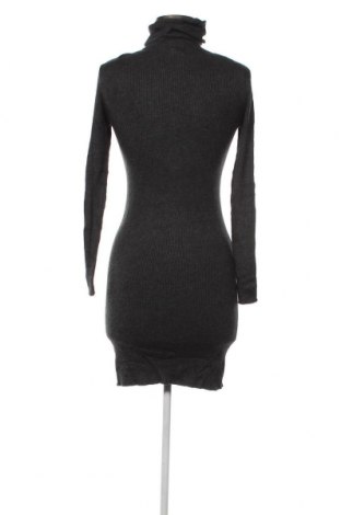Kleid New Look, Größe S, Farbe Grau, Preis € 8,07