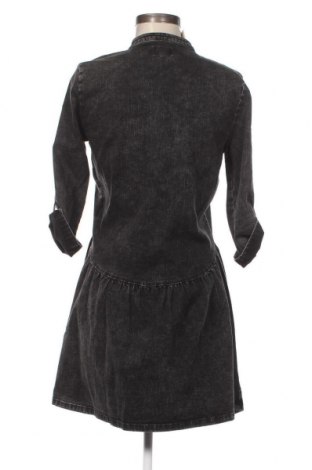 Kleid ONLY, Größe S, Farbe Grau, Preis 10,32 €