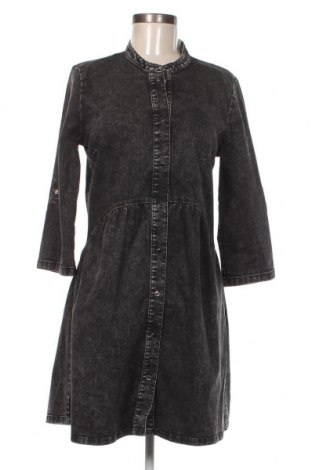Kleid ONLY, Größe M, Farbe Grau, Preis 39,69 €