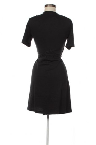 Kleid ONLY, Größe S, Farbe Schwarz, Preis 31,96 €