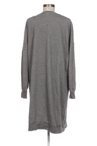 Kleid ONLY Carmakoma, Größe XL, Farbe Grau, Preis € 13,36