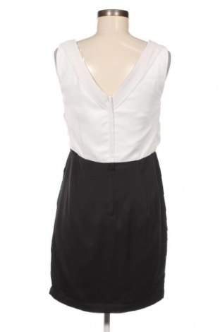 Kleid Orsay, Größe M, Farbe Mehrfarbig, Preis 25,58 €