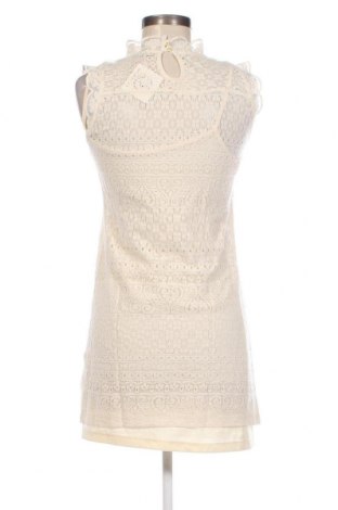 Φόρεμα Pull&Bear, Μέγεθος M, Χρώμα Εκρού, Τιμή 8,02 €