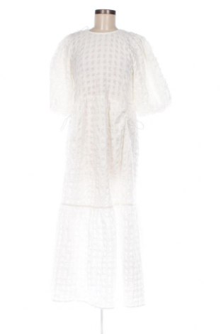 Kleid River Island, Größe S, Farbe Weiß, Preis 13,92 €