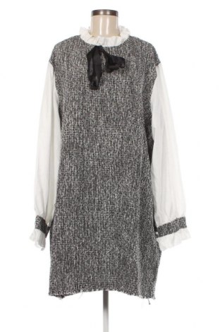 Φόρεμα SHEIN, Μέγεθος 5XL, Χρώμα Πολύχρωμο, Τιμή 17,99 €