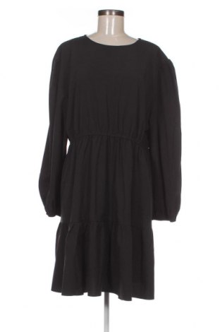 Φόρεμα SHEIN, Μέγεθος 3XL, Χρώμα Μαύρο, Τιμή 20,00 €