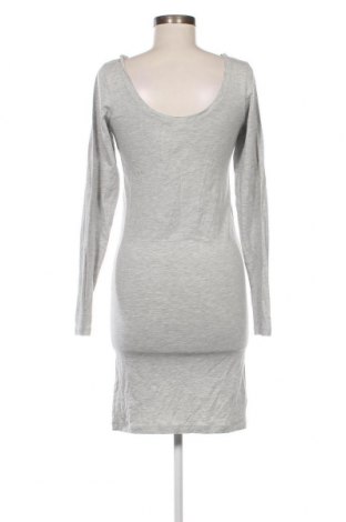 Kleid Samsoe & Samsoe, Größe M, Farbe Grau, Preis 22,82 €