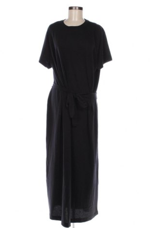 Kleid Selected Femme, Größe XL, Farbe Schwarz, Preis 48,20 €