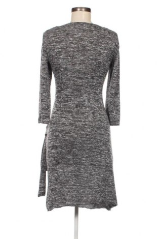 Kleid Studio M, Größe M, Farbe Grau, Preis € 15,96