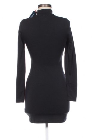 Šaty  Superdry, Veľkosť S, Farba Čierna, Cena  22,27 €