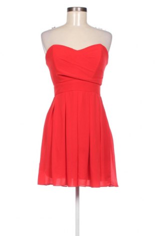 Šaty  TFNC London, Velikost M, Barva Červená, Cena  988,00 Kč