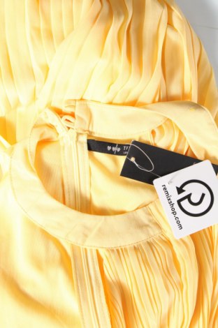 Φόρεμα TFNC London, Μέγεθος S, Χρώμα Κίτρινο, Τιμή 43,09 €