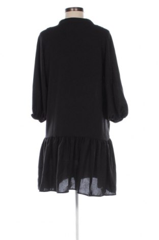 Kleid Trendyol, Größe M, Farbe Schwarz, Preis 22,27 €