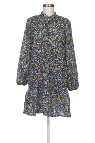 Šaty  Trendyol, Velikost M, Barva Vícebarevné, Cena  347,00 Kč