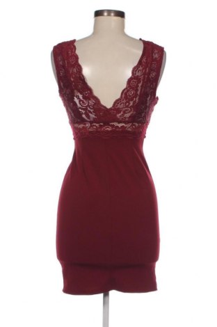 Kleid Uniq, Größe S, Farbe Rot, Preis 22,83 €