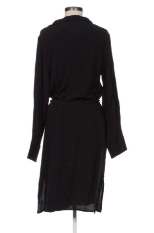 Kleid VILA, Größe XL, Farbe Schwarz, Preis 7,99 €