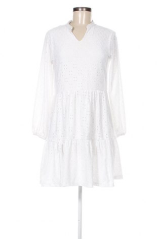 Φόρεμα VILA, Μέγεθος L, Χρώμα Λευκό, Τιμή 14,38 €