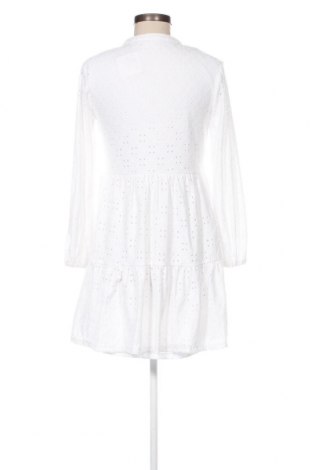 Kleid VILA, Größe M, Farbe Weiß, Preis € 14,38