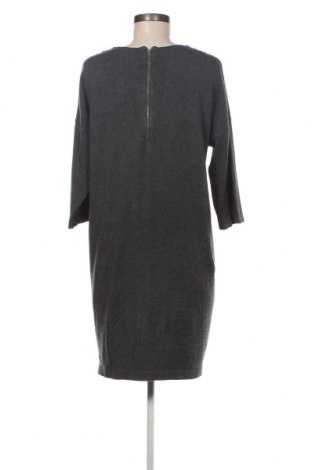 Kleid Vero Moda, Größe XL, Farbe Grau, Preis € 10,99