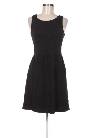 Kleid Vero Moda, Größe S, Farbe Schwarz, Preis 7,14 €