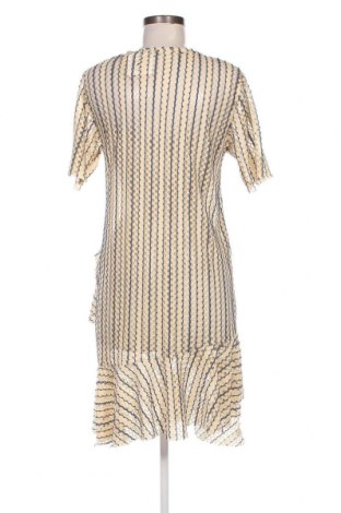 Kleid Zara, Größe M, Farbe Mehrfarbig, Preis € 7,14