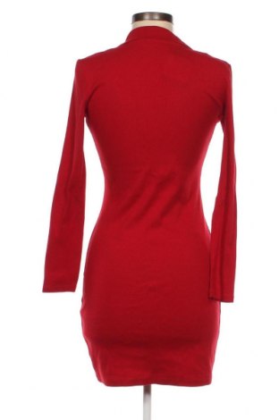 Kleid Zara, Größe M, Farbe Rot, Preis 7,04 €