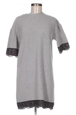Kleid Zara Trafaluc, Größe S, Farbe Grau, Preis 11,78 €