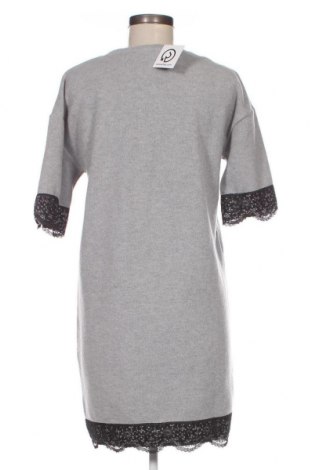 Kleid Zara Trafaluc, Größe S, Farbe Grau, Preis 11,78 €