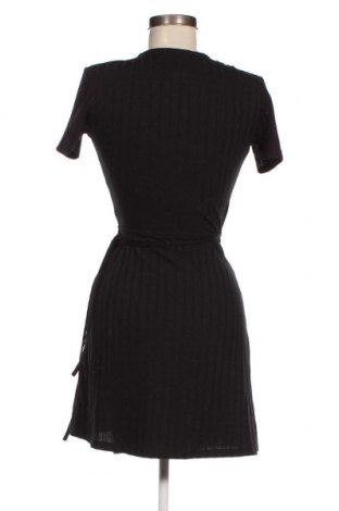 Kleid Zara Trafaluc, Größe M, Farbe Schwarz, Preis 13,69 €