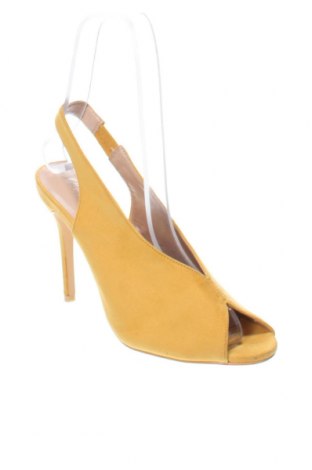Sandalen, Größe 39, Farbe Gelb, Preis € 11,91