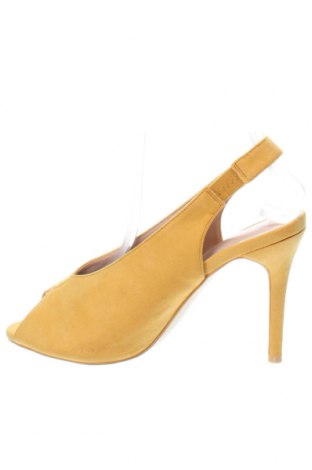 Sandalen, Größe 39, Farbe Gelb, Preis € 11,91