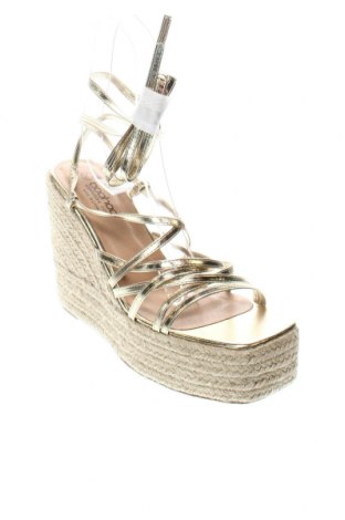 Sandalen Boohoo, Größe 41, Farbe Golden, Preis 15,66 €