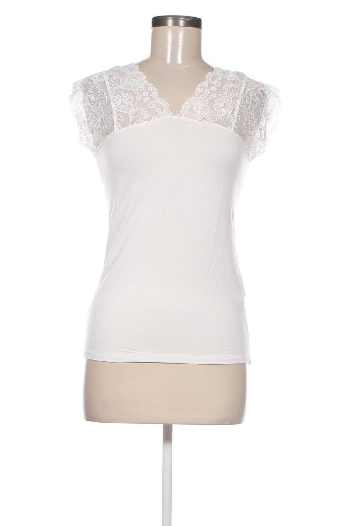 Дамска блуза Culture, Размер S, Цвят Бял, Цена 15,40 лв.