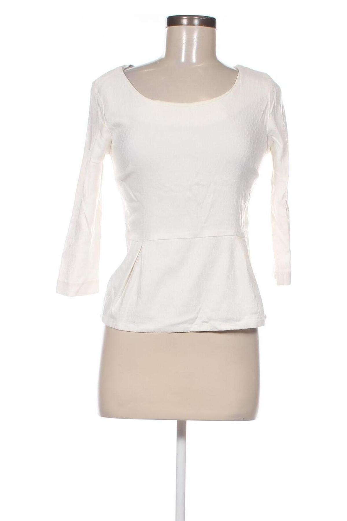 Γυναικεία μπλούζα Grey Wolf, Μέγεθος M, Χρώμα Λευκό, Τιμή 6,41 €