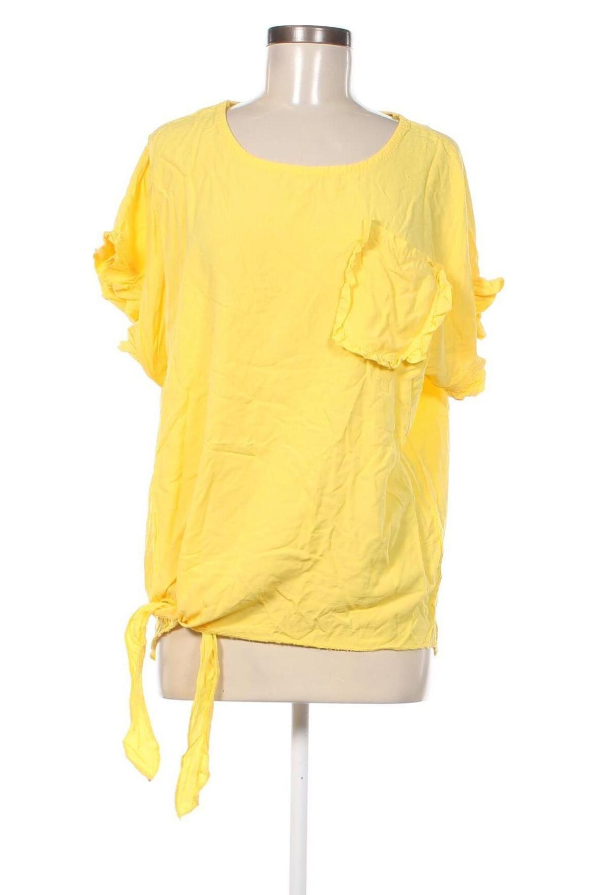 Дамска блуза Made In Italy, Размер M, Цвят Жълт, Цена 9,97 лв.