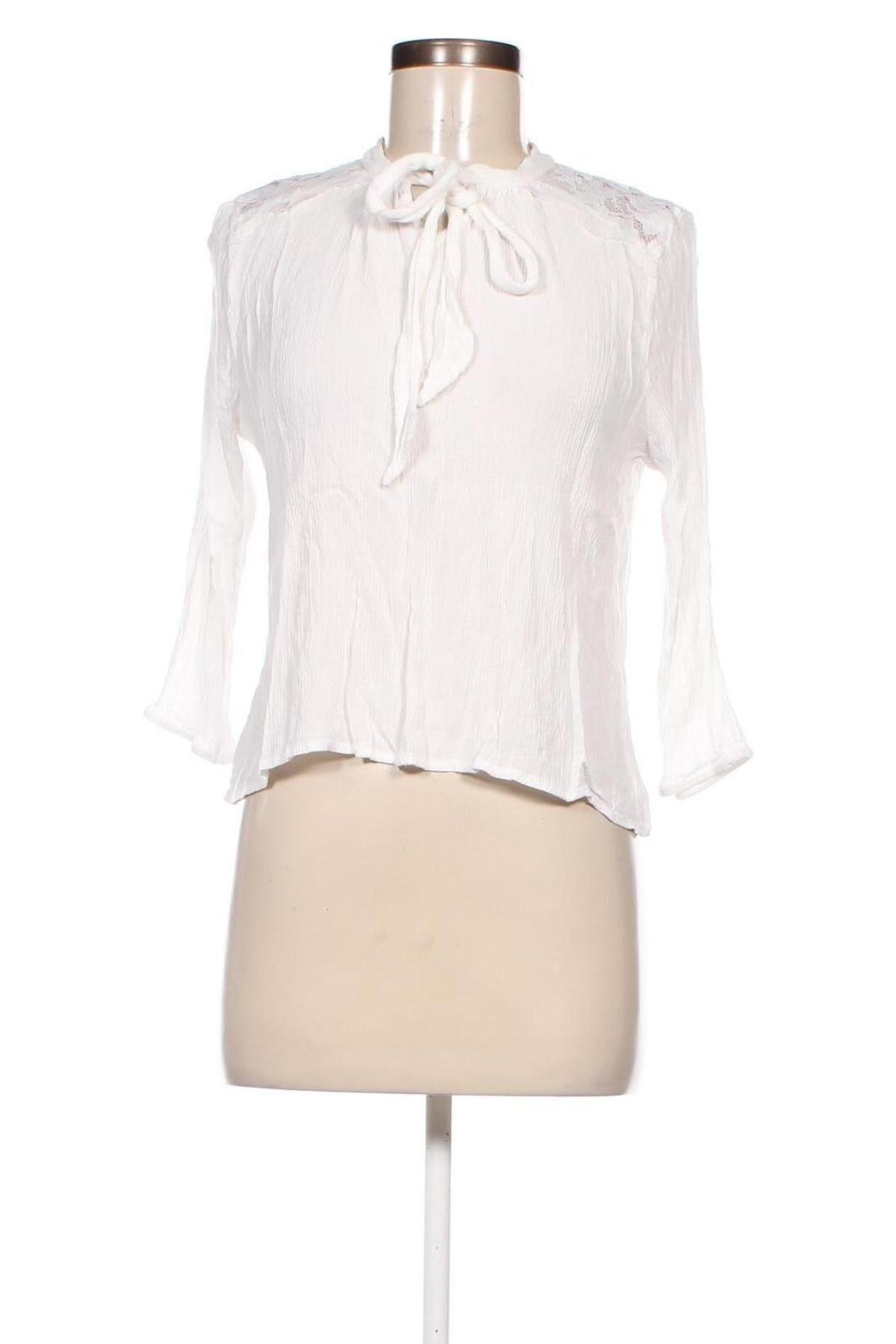 Γυναικεία μπλούζα ONLY, Μέγεθος M, Χρώμα Λευκό, Τιμή 4,60 €