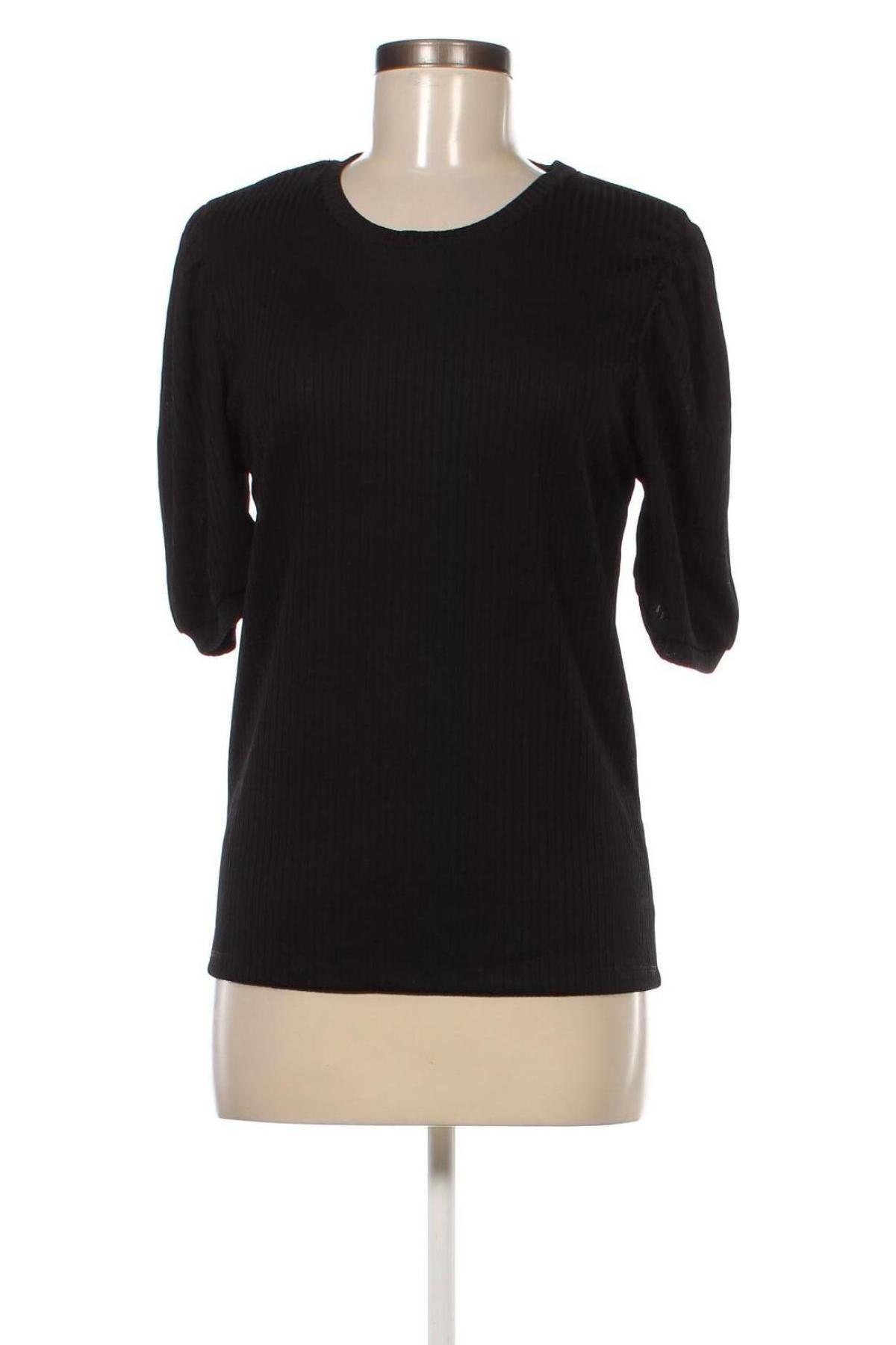 Дамска блуза Selected Femme, Размер M, Цвят Черен, Цена 43,71 лв.