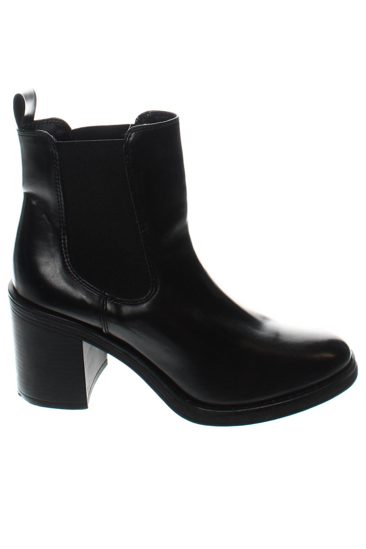 Botine de damă Graceland, Mărime 37, Culoare Negru, Preț 128,29 Lei