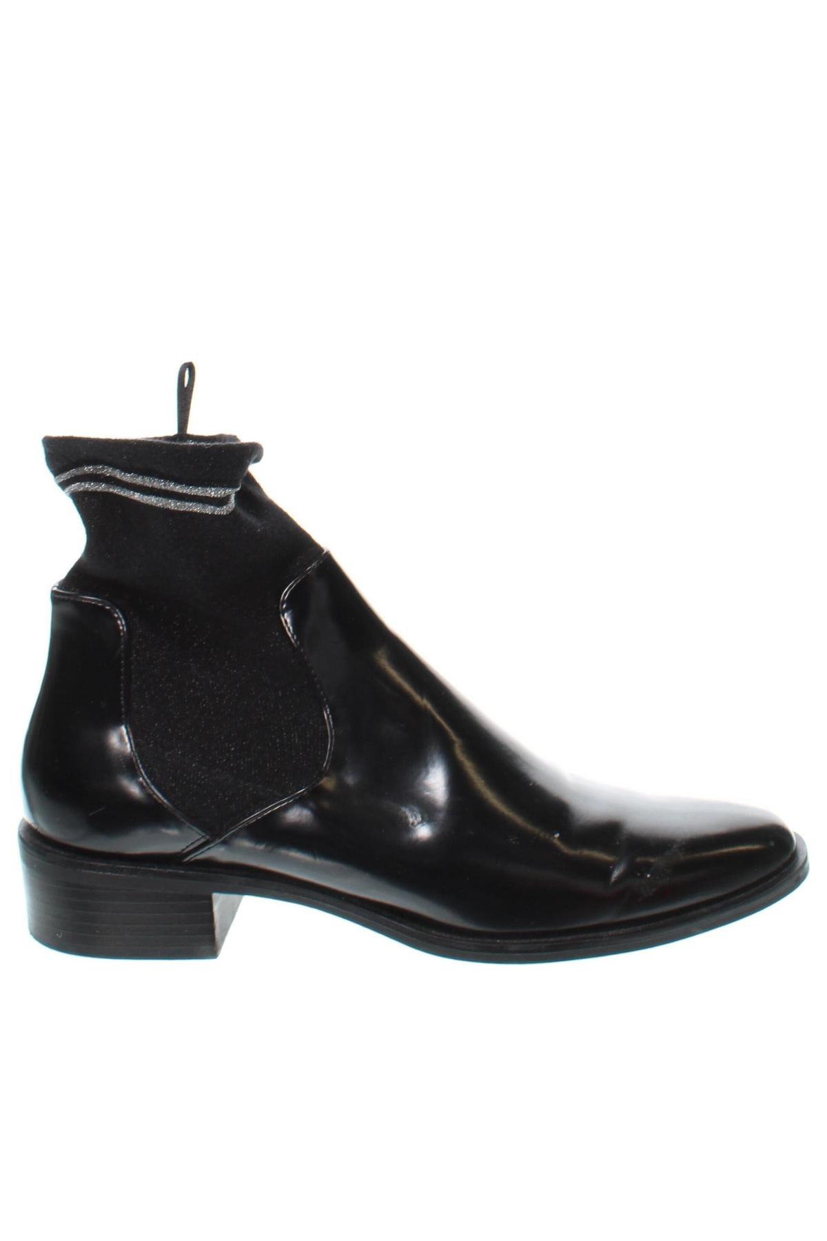 Botine de damă Zara, Mărime 38, Culoare Negru, Preț 68,25 Lei